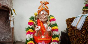 மானாமதுரை அருகே நவநீத பெருமாளுக்கு சிறப்பு வரவேற்பு
